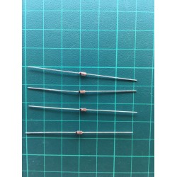 Zener Diode BZX79 C12  12 Volt